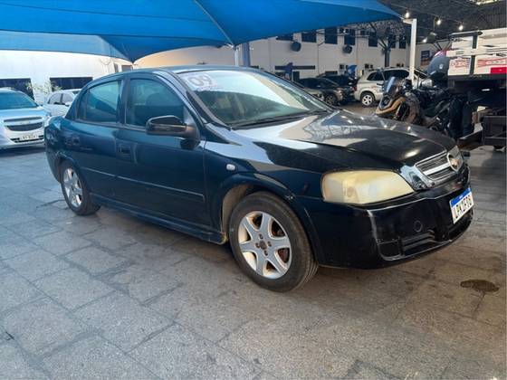 CHEVROLET ASTRA 2.0 MPFI ADVANTAGE 8V FLEX 4P MANUAL CHEVROLET ASTRA 2.0 MPFI ADVANTAGE 8V FLEX 4P MANUAL